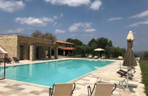 Chianni House | Tuscan Farm Home Retreat