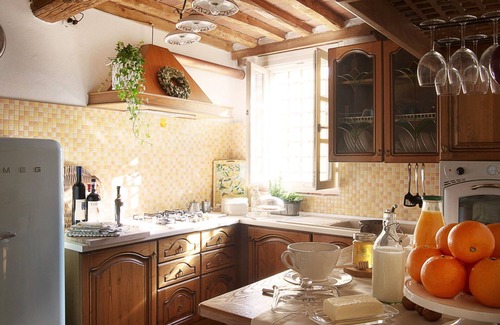 Montemagno House | Tuscan rustic house with exclusive private garden