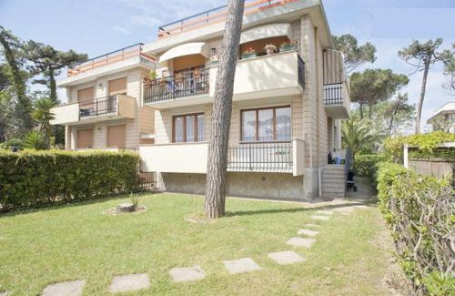Tirrenia Apartment | Tuscany By The Sea