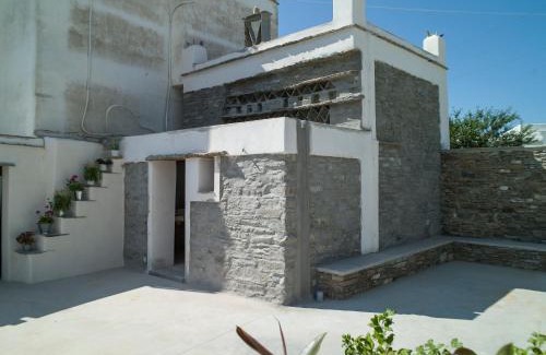 Mesi House | Tutti Blu Tinos Living Space