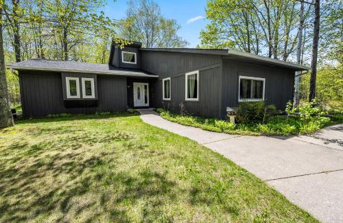 Baileys Harbor House | Twilight Ridge by Simple Life Rentals