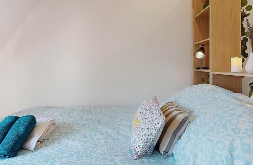 Vincennes Apartment | TWIN 1 & 2 - Studio-Métro Paris Disneyland-WIFI-RER A