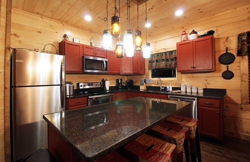 Cherry Log Cabin | Twin Bear Retreat Cherry Log, Ga