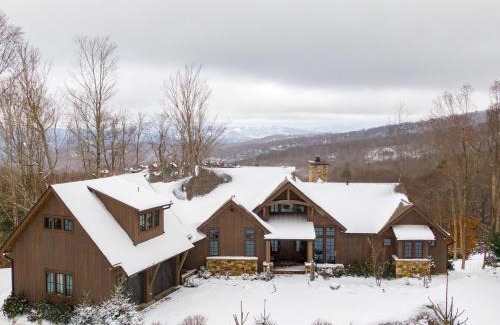 Banner Elk House | Twin Boulder Lodge at Eagles Nest