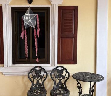Luang Prabang Bed & Breakfast | Twin House
