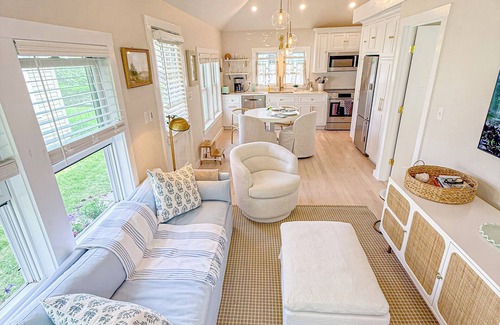 Rockport Cottage | Twin Lights Coastal Cottage