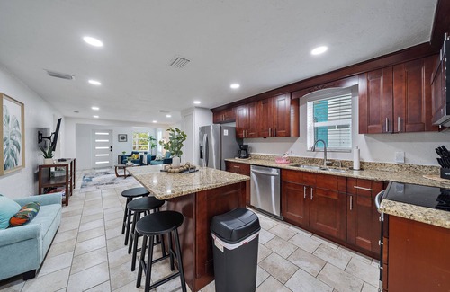 South Sarasota House | Twin Palms | Two Houses + Private Pool!
