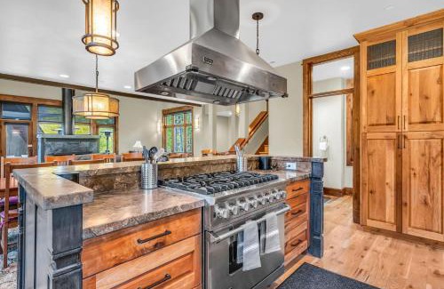 Salt Lake Mountain Resorts House | Twin Peaks Lodge