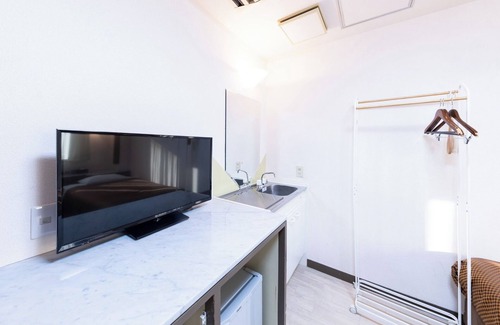 Mikuni House | Twin room Room only plan Simple plan No meals /Toyonaka Ōsaka