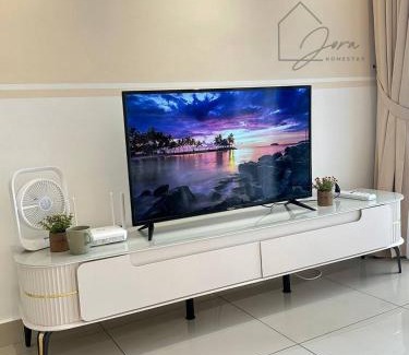 Central District Apartment | Twin Tower Residence Brand New Minimalist Suite 7pax 3 Min Walk from CIQ