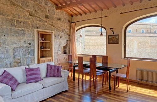 San Gimignano City Centre Apartment | TWIN TOWER - unica al mondo - unique in the world
