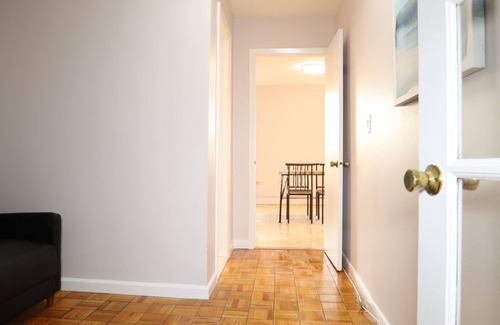 Harsimus Cove House | TwinCity 1 BR/1 BA- Minutes to NYC!