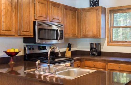 Taos Ski Valley Condo | Twining 7 - Tasteful Bi-Level Condo with Wood Fireplace and WifI