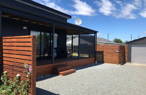 Twizel Apartment | Twizel - 1 Bedroom Apartment on Mackenzie