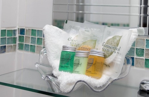 Roundham Bed & Breakfast | Two Beaches