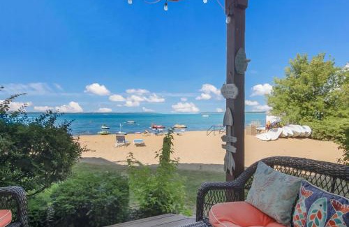 Traverse City House | TWO Beachside Condos on East Bay in Traverse City