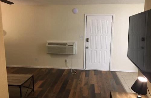 Lawton House | Two-bed one-bath downstairs close to Fort Sill!