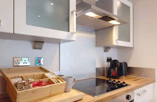 Docklands Apartment | Two Bed Serviced Apartment by London Docklands