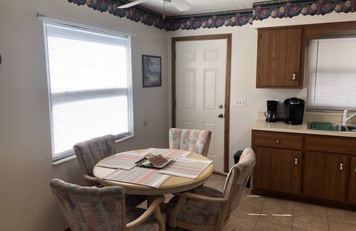 Dunnellon House | Two bedroom/1.5 Bath Townhouse at Rainbow River