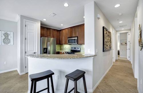 Naples Condo | TWO BEDROOM 2 BATH 2ND FLOOR END UNIT IN ARTESIA-NAPLES