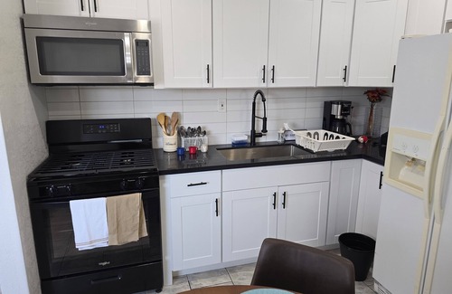 Boyle Heights Apartment | Two bedroom apartment near downtown