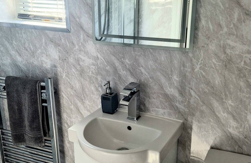 South Shore Apartment | Two Bedroom Apartment