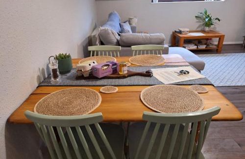Beer Apartment | Two bedroom apartment close to the beach