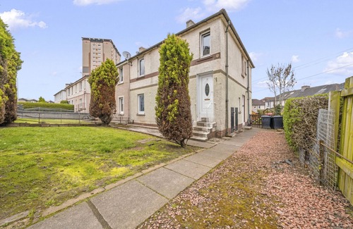Motherwell Apartment | Two Bedroom Apartment by Klass Living Serviced Accommodation Motherwell - Anderson Apartment With WiFi &Parking