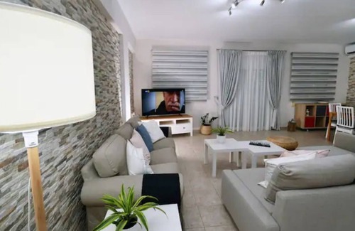 Koutsouras House | Two Bedroom Apt with Sea View Balcony and Parking