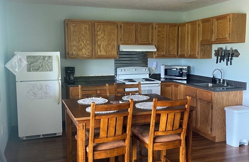 Logan Cottage | Two bedroom cabin with hot tub and sunset views