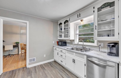 Green Bay House | Two-bedroom Centrally Located Updated Townhouse