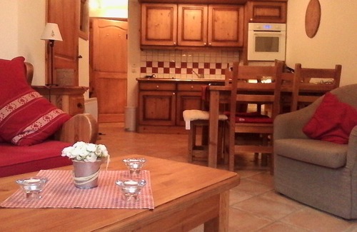Samoens Apartment | Two Bedroom Chalet