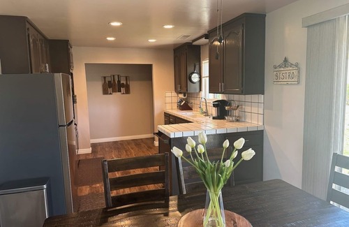 Auburn House | Two Bedroom Country Home on 2 Serene Acres in the Hills of South Auburn