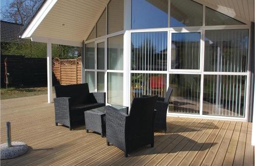 Hejsager Strand House | Two-Bedroom Holiday Home Haderslev 02