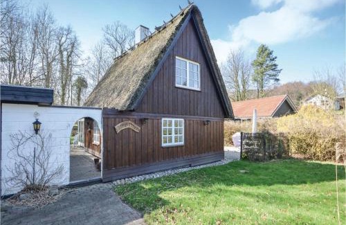 Kelstrup Strand House | Two-Bedroom Holiday Home In Haderslev