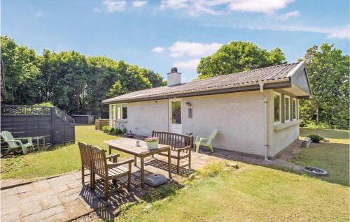 Spøttrup House | Two-Bedroom Holiday Home In Spottrup