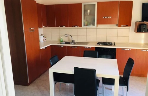 Pizzo Apartment | Two Bedroom House Borgonovo House