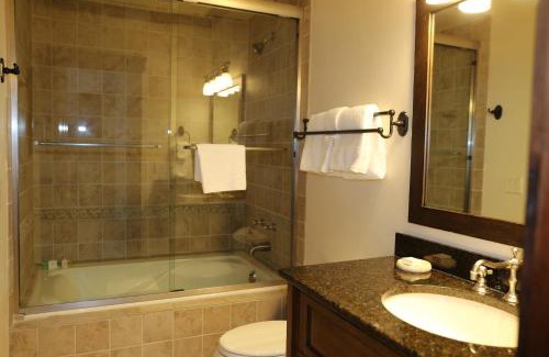 Deer Valley Apartment | Two Bedroom Junior Suite apartment hotel