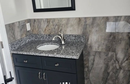 Wilmington Apartment | Two bedroom luxury apartment! Amenities included!