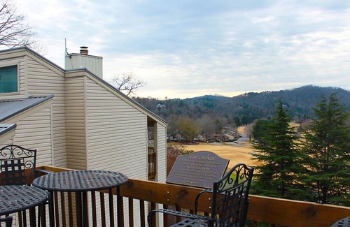 Lake Lure Condo | Two Bedroom Luxury Condo, Lake Lure, NC (2054640)