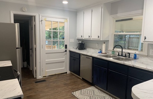 Macon House | Two bedroom Macon Oasis