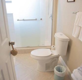 Lake Worth House | Two bedroom ranch with private deck close to beach