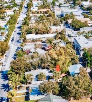 Lake Worth House | Two bedroom ranch with private deck close to beach