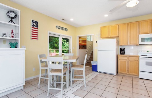 Emerald Isle House | Two Bedroom Sound-side gem in quiet peacful location