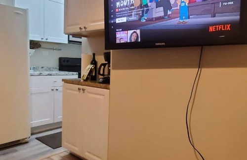 Marietta Apartment | Two-Bedroom-Suite in the Woods