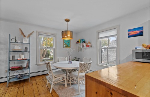Newport Apartment | Two-bedroom, two bath vacation rental in Newport w/parking. Blocks from water