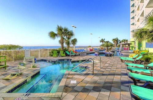 Cherry Grove Beach Condo | Two Bedroom Deluxe Ocean Front Luxury Condo, Myrtle Beach (1765766)