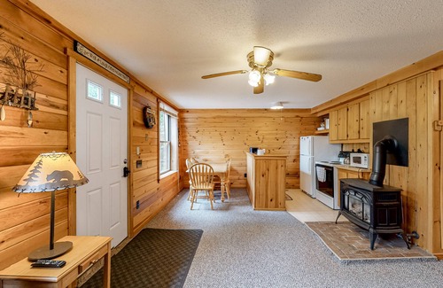 Greenville Apartment | Two cabins in one - lake-view duplex with a shared dock - dog-friendly