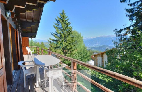 Anzere Ski Chalet | Two floors chalet:GROUND FLOOR: 2 showers room/WC and 3 bedrooms. The first bedroom has 2 bunk beds
