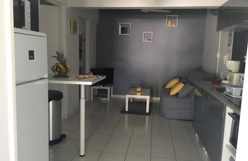 Sainte-Anne Cottage | TWO GITES 3 * RECENTS /JACUZZI WOOD JOLAN STE ANNE 3 STARS